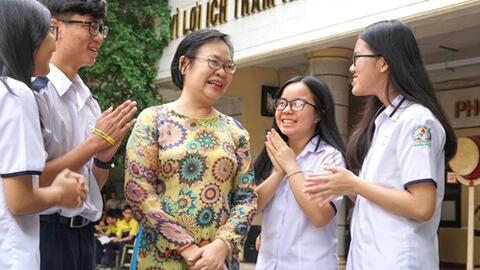 GIẢI THƯỞNG VÕ TRƯỜNG TOẢN LẦN THỨ 22 - NĂM 2019: Cán bộ quản lý vững vàng vai trò thuyền trưởng (Nguồn: PV Thu Tâm, Ảnh: Hoàng Hùng - Báo Sài Gòn Giải Phóng)