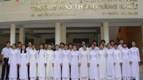 Những bước đầu tiên trong việc xây dựng trường học thông minh tại Trường Phổ thông Năng khiếu, Đại học Quốc gia Thành phố Hồ Chí Minh