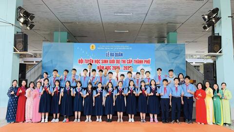 Lễ ra quân đội tuyển học sinh giỏi lớp 9 cấp Thành phố năm học 2025 – 2026