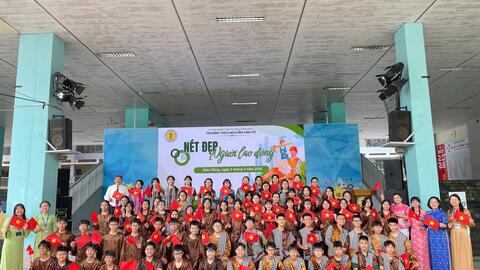 Hoạt động trải nghiệm, hướng nghiệp. Chủ đề: “Nét đẹp người lao động”
