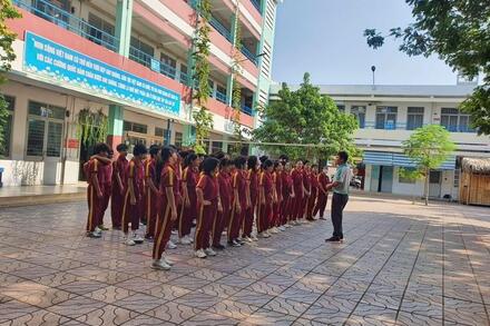 BÀI THỂ DỤC LIÊN HOÀN GDTC KHỐI 6