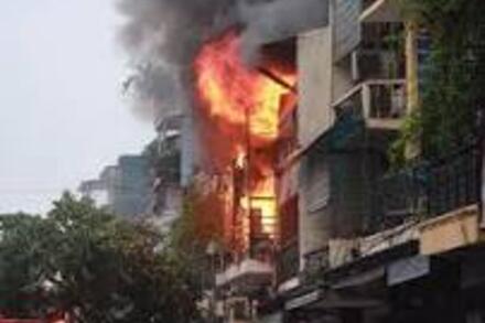 CĐ-K10- phản ứng cháy nổ