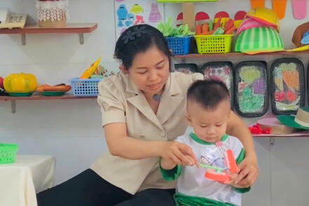 Hoạt động dạy trẻ kỹ năng đánh răng