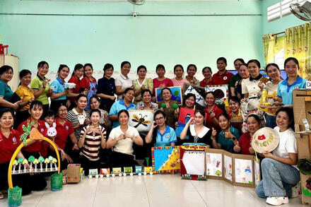 Nhà trẻ 2 tham gia hội thi đồ dùng đồ chơi cấp trường