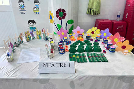 Hội thi làm đồ dùng dạy học cấp trường năm học 2025 - 2026